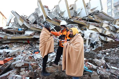 Casi Muertos Por Los Terremotos En Turqu A Y Siria Aristegui