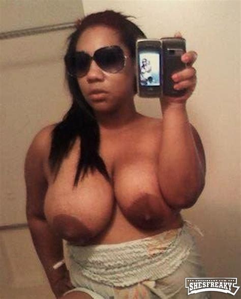 Nude Selfies 2 Shesfreaky