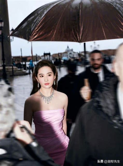 The Exposure Of Liu Yifei S Birth Pictures Caused Controversy And She