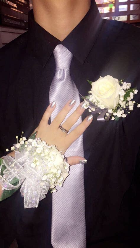 Pin By Madi Hauffman On Promhomecoming Board Prom Corsage And