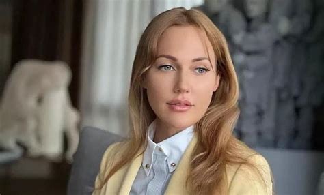 Meryem Uzerli The Turkish German Actress Who Became A Cultural Icon