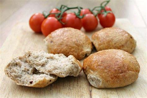 Wholemeal Bread Rolls With Chilli Bakingqueen74