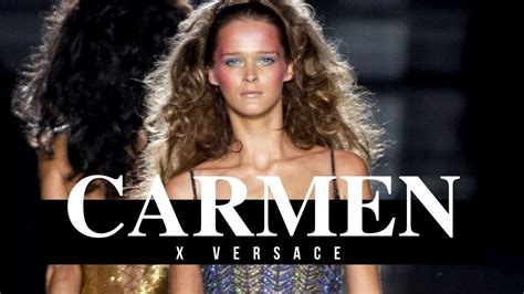 Carmen Kass X Versace Runway Collection Youtube