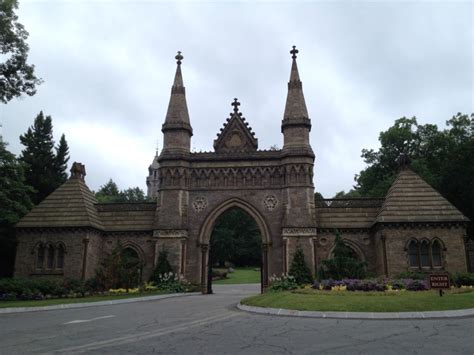 Famous Graves Historic Gardens 165 Years At Forest Hills Cemetery