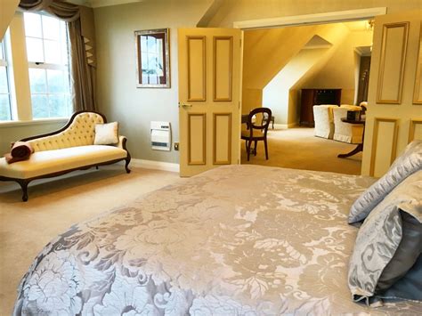 See Inside The Top Suite At The Chateau Tongariro The Stunning