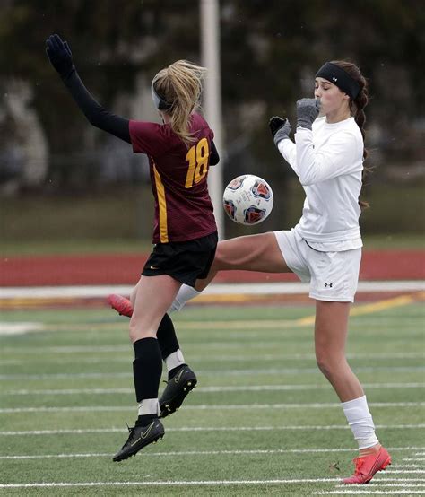 Photos Crystal Lake South Vs Schaumburg Girls Soccer Shaw Local