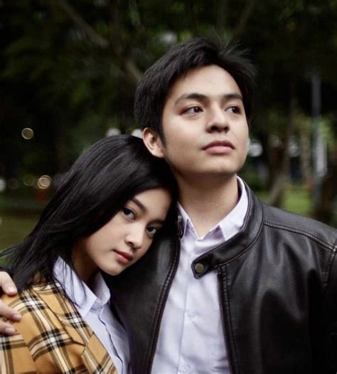 Main Film Bareng 10 Potret Mesra Angga Yunanda Dan Yoriko Angeline