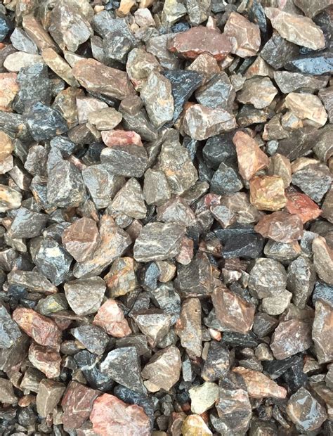 20 5mm Limestone Chippings As Seen When Wet Decorative Gravel
