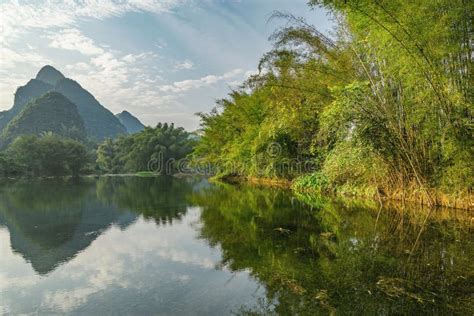 Sunset View Of Yulong River Yangshuo Stock Image Image Of Park