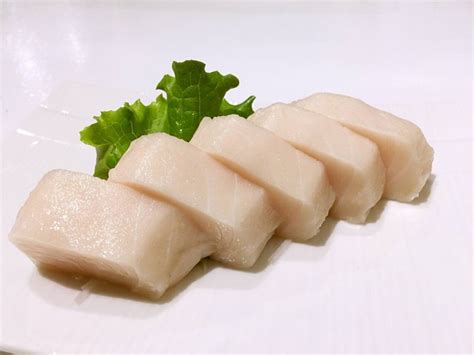 White Tuna Sashimi 5pcs 1000 Sushi Islands