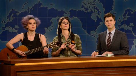 Watch Saturday Night Live Highlight Weekend Update Garage And Her On The Female Thor