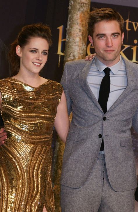 Robert Pattinsons Sisters Forgive Kristen Stewart