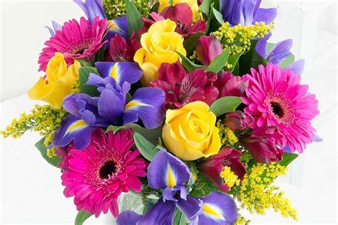 23 Best Flower Delivery Services 2021 Uk Next Day Flower Delivery