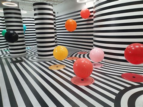 Why You Should Visit The Houston Color Factory Museum Solo For Some