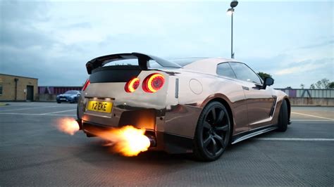 Crazy Customized Nissan Gtr Loud Exhaust Flames Youtube