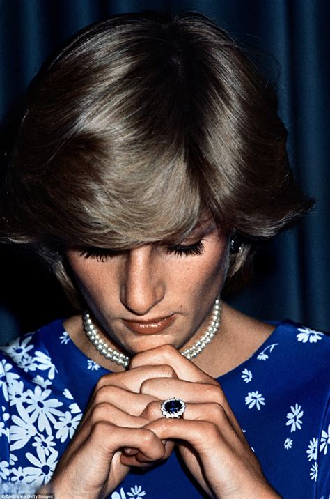 A royal romance told in Princess Diana's gems | Daily Mail ...