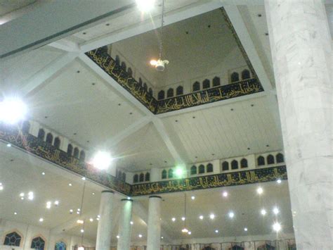 It is located next to the melaka general hospital in melaka city, malaysia. Masjid Al-Azim, Melaka