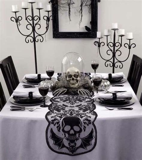31 Stunning Dining Room Halloween Decor Ideas Halloween Table