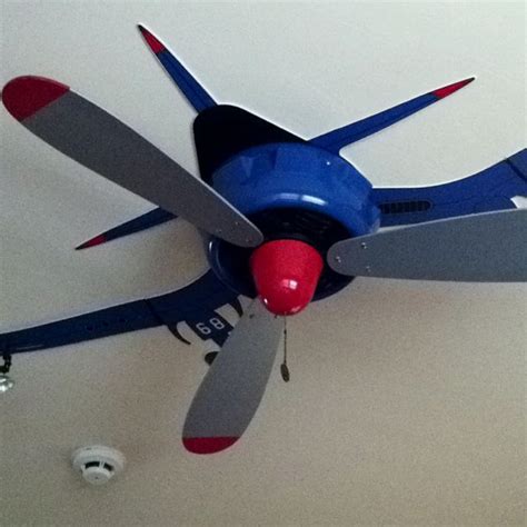 Ceiling fans for kids can add fun, themes, or colors to any room. Adorable ceiling fan for a little boy For when he is older ...