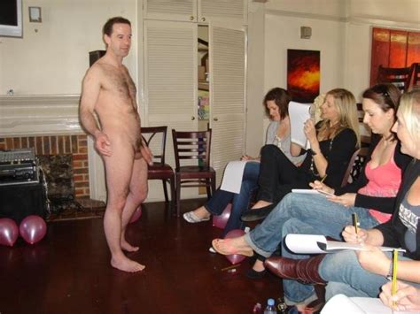 Cfnm Art Class Nude Male Model