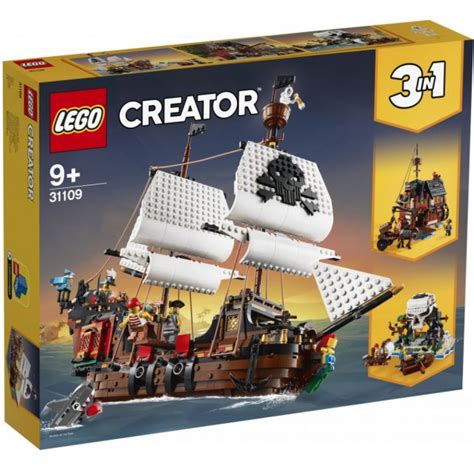 This awesome, detailed set features a pirate ship toy with moving in term of color, this is, and by far, the most beautiful pirate ship ever made by lego. LEGO® Creator 3in1 Pirate Ship 31109