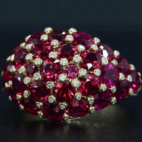 14 5CTW Round Cut Ruby Diamond Pavé Cocktail Ring SayaBling Jewelry