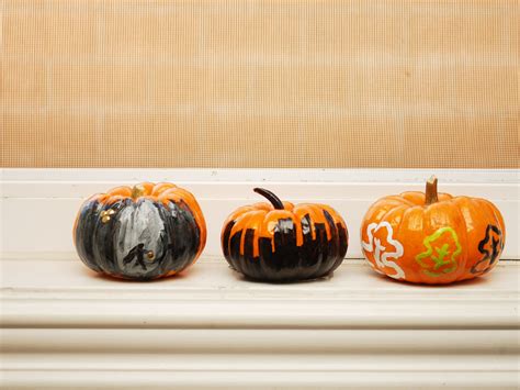 How To Paint A Pumpkin 10 Steps With Pictures Wikihow