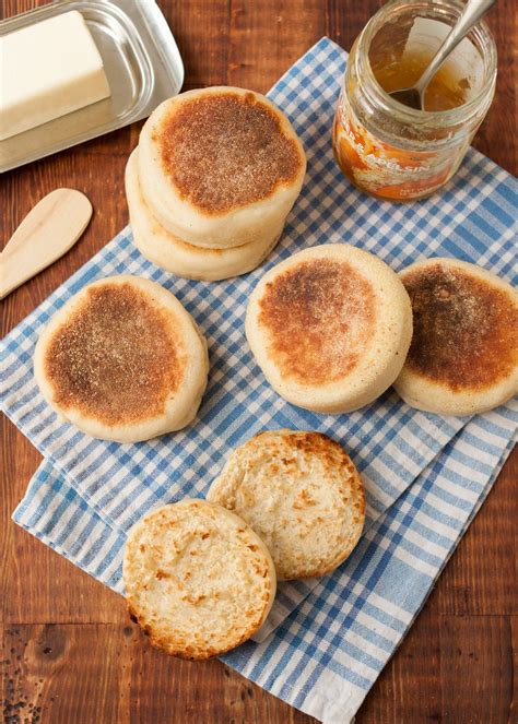 How To Make English Muffins Recipe English Muffin Food Muffin