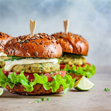 Burger Di Zucchine Tre Ricette Facili E Veloci La Cucina Italiana