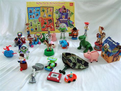 Mcdonalds Toy Story 2 Complete Set Including Candy Dispensers 26