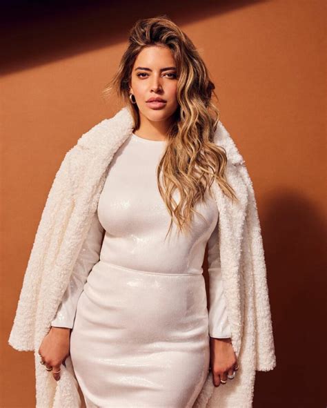 influential plus size model denise bidot launches first plus size collection 0x 5x at kohl s