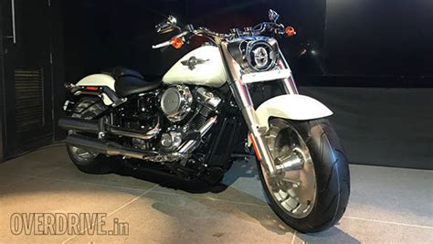 Suzuki hayabusa gsx1300r limited edition motorcycle price. 2018 Harley-Davidson Fat Boy, Fat Bob, Street Bob and ...