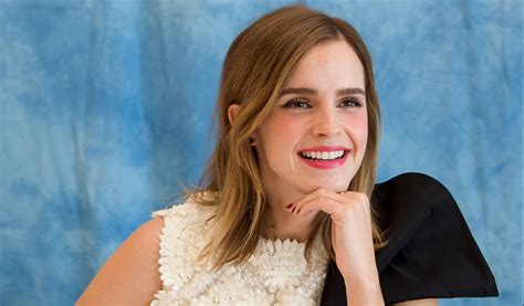 Emma Watson Cute Smile Hd Celebrities 4k Wallpapers