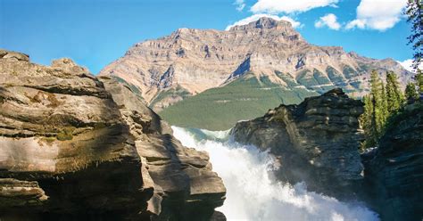 33 Amazing Places in Canada to Explore This Year - Adventure Family ...