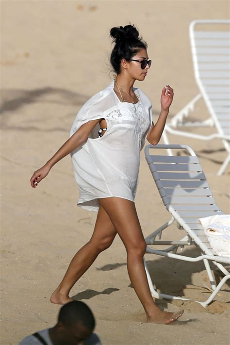 Nicole Scherzinger Hot Stills At A Beach In Hawaii ~ World Actress