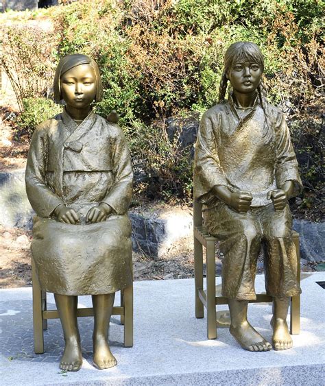 Seoul Government To Construct More Statues Of Peace This Year Koreaboo