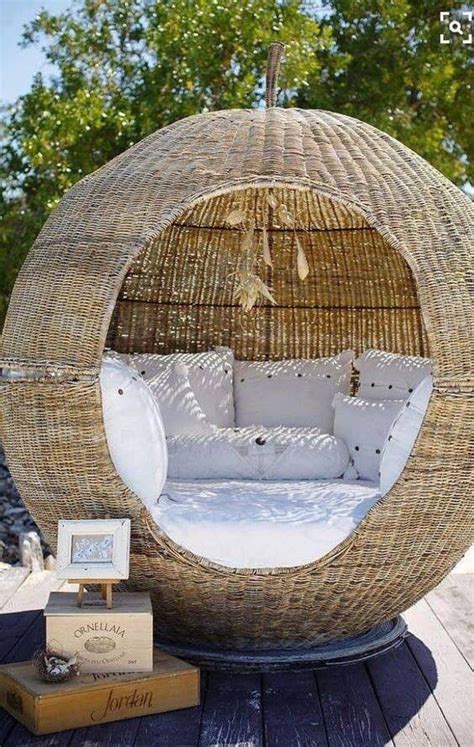 Attractive Rattan Ball Seating Area