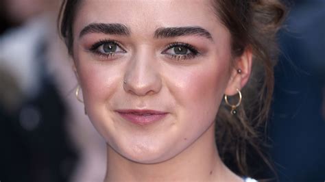 Maisie Williams Of Game Of Thrones Talks Feminism And Sexism Glamour