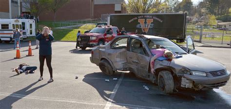 School Stages Mock Drunk Driving Crash Shapiro Washburn And Sharp
