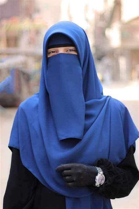 Beautiful Muslim Women In Hijab A Discussion In