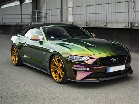 Chameleon Colorshift Ford Mustang Is A Rainbow