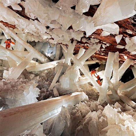 Giant Crystal Cave In The Mexican Desert Amusing Planet