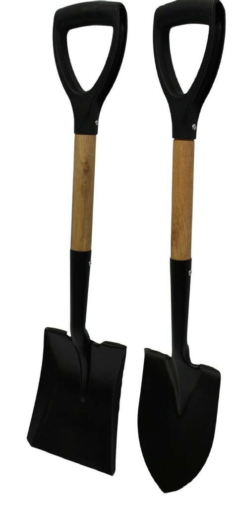 Set Of 2 Small Metal Garden Spades Pointed Metal Spade And Shovel 67cm