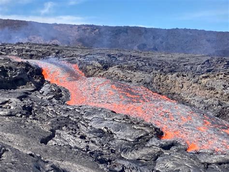 Mauna Loa Eruption Day 10 Overflow Breaks Out Upslope From Flow Front