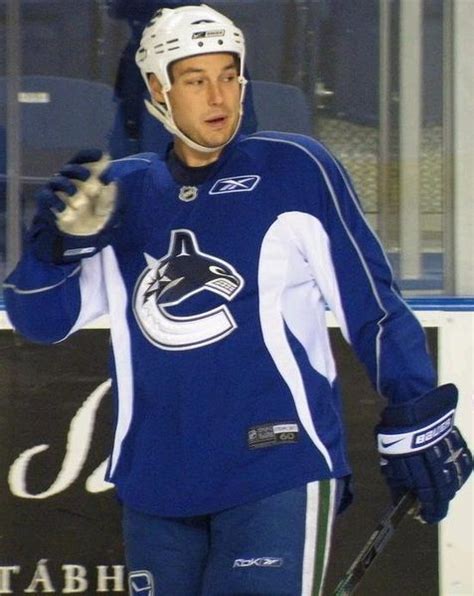 Kyle Wellwood Ice Hockey Wiki Fandom