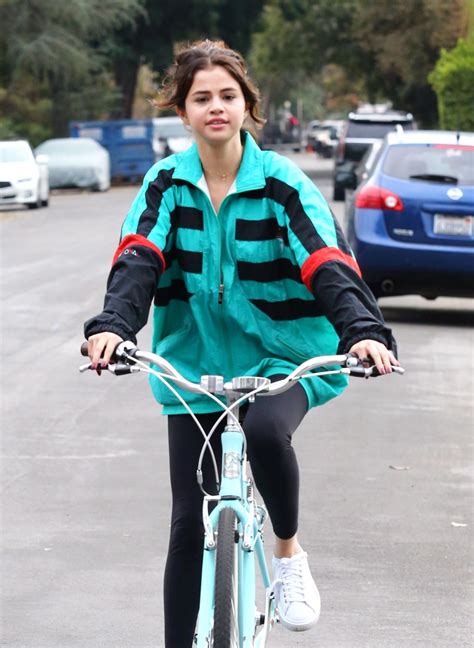 Selena Gomez Riding Her Bike In Los Angeles 10312017 Celebmafia