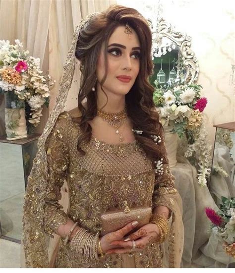 Latest Pakistani Bridal Hairstyles And Wedding Trends In 2022