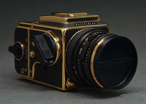Lot Detail Hasselblad 500cm Camera