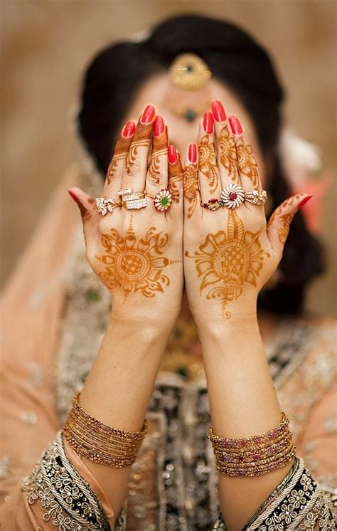 Henna Tattoo Traditional Indian Wedding Tattoos Mehndi Designs