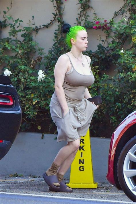 Billie Eilish Running Boob Bounce Slo Mo Video Leaked Influencers Gonewild Thefappening